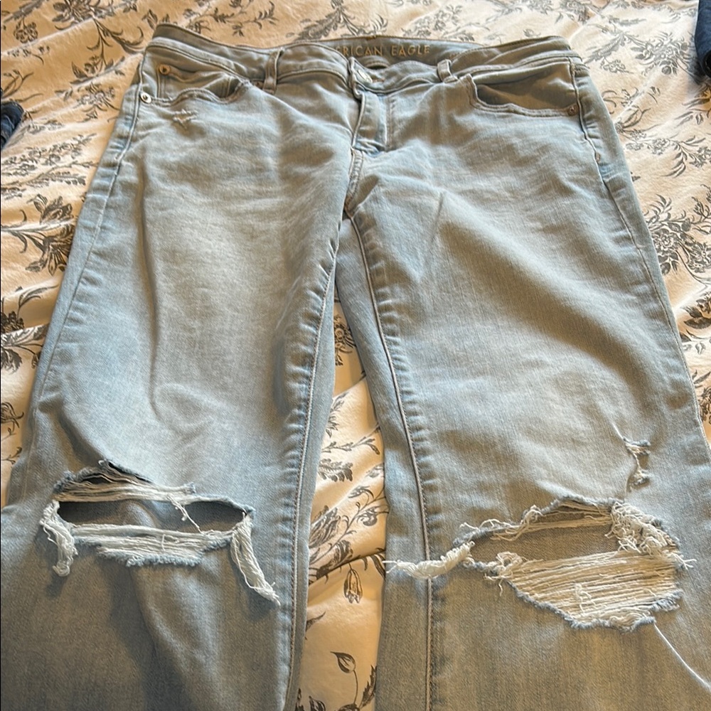 American Eagle Low rise flare